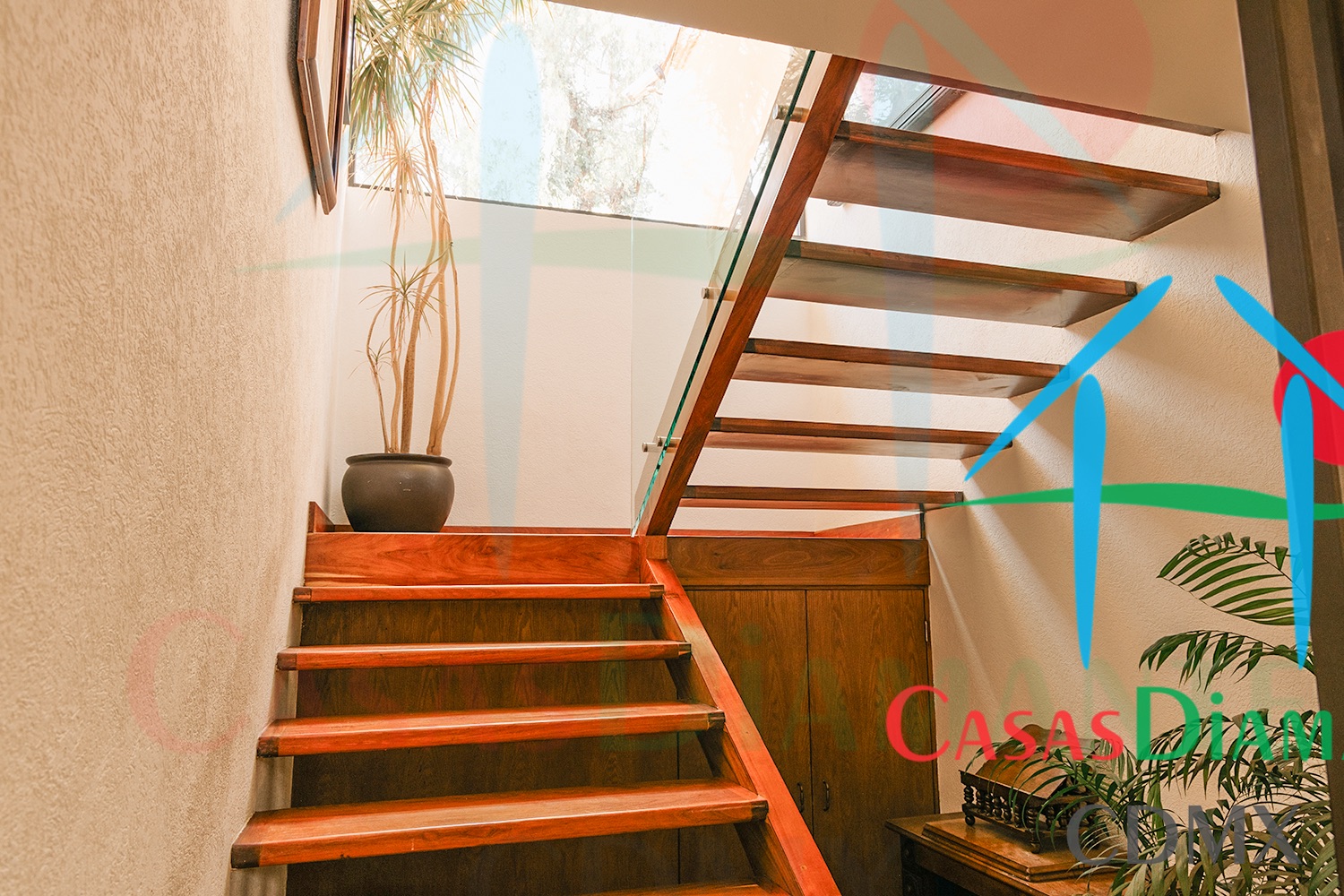 Jardines del Pedregal Casa Alan ACJ - Escaleras 2 Jardines del Pedregal Casa Alan ACJ - Escaleras 2